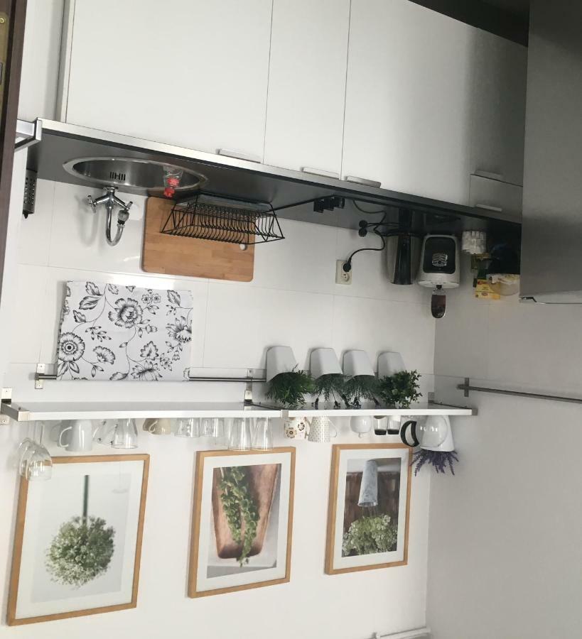 Apartament Lavender Сьрем Экстерьер фото